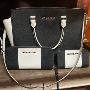Beautiful Black and White MK purse with wallets